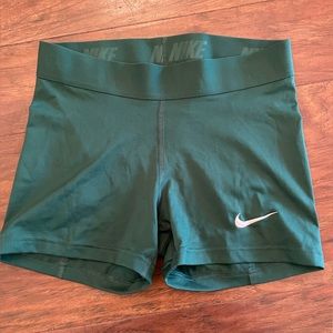 Women’s Nike Pro Shorts Size Small